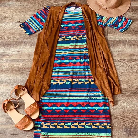 LulaRoe - Picture 2 of 3